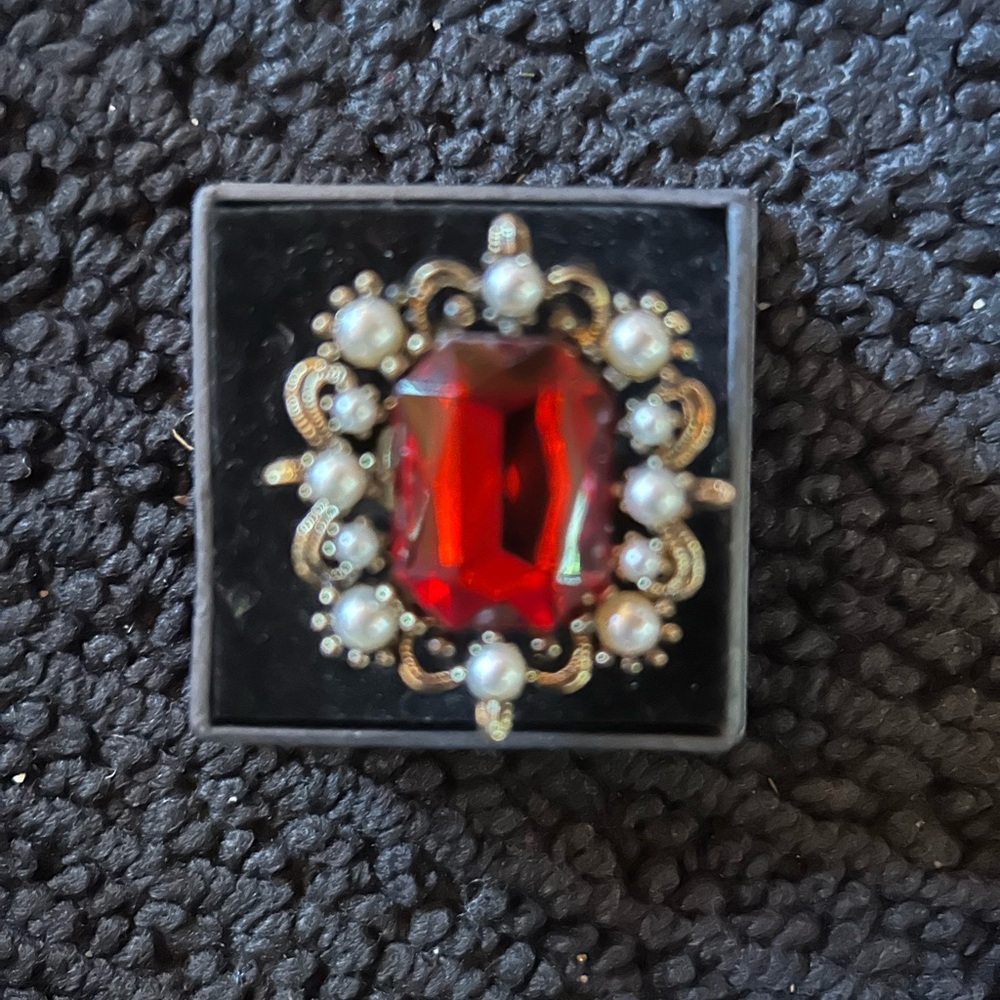 Large Fashion Ring